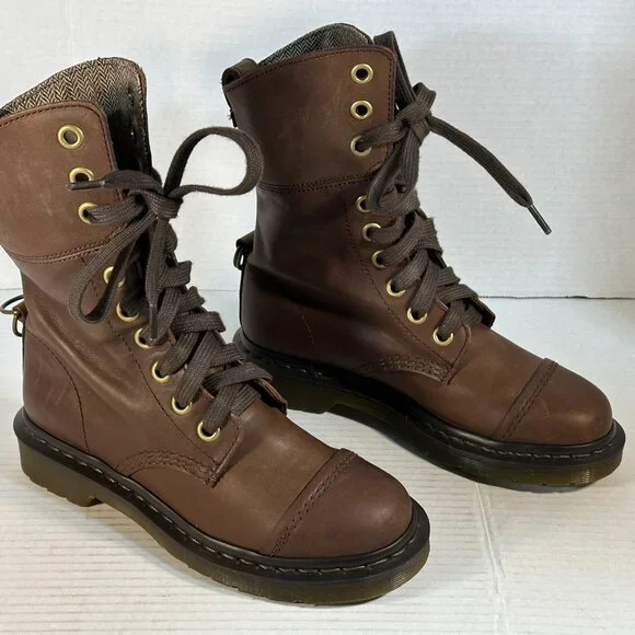 Dr. Martens Ladies size 7 Amilita Combat boots - Picture 2 of 16